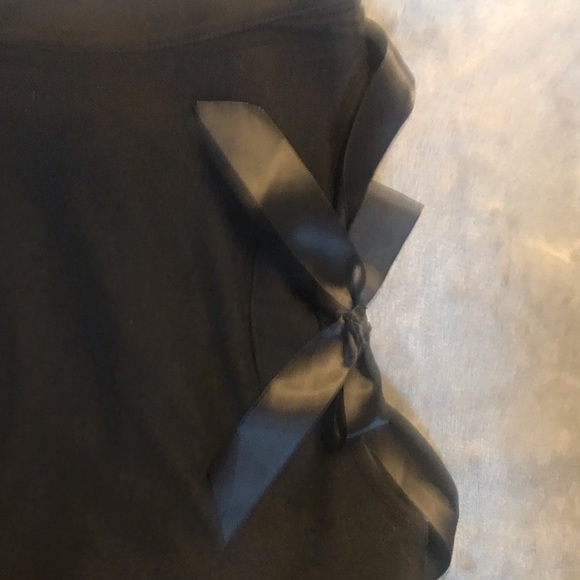 SALE! 🖤Black Blouse w/Ribbons & Beads 🖤 - Picture 4 of 4